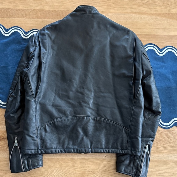 Schott NYC Black Quilted-Lined Leather Bomber Jacket - Picture 9 of 10